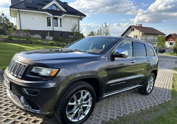 Jeep Grand Cherokee cena 114000 przebieg: 123600, rok produkcji 2014 z Andrychów małe 742